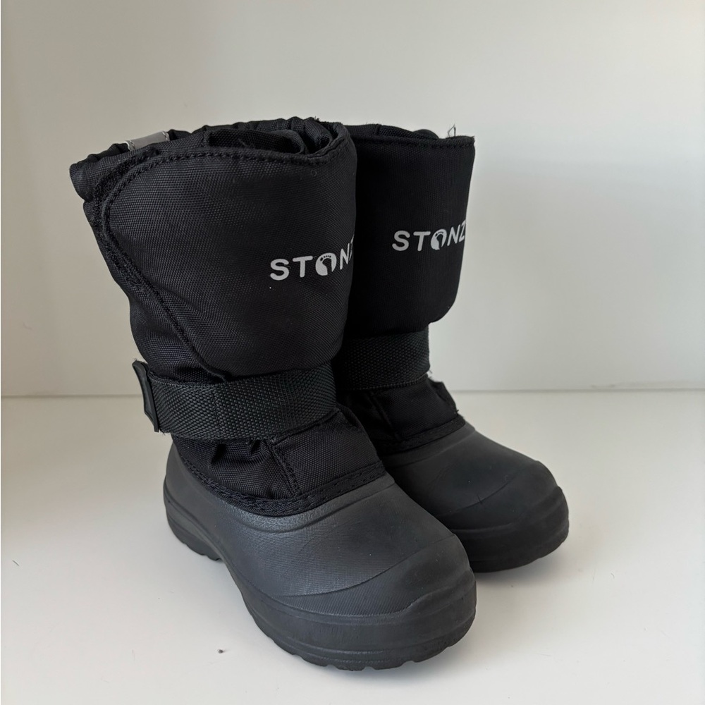 Stonz Kids Trek Winter Boots - Size 11